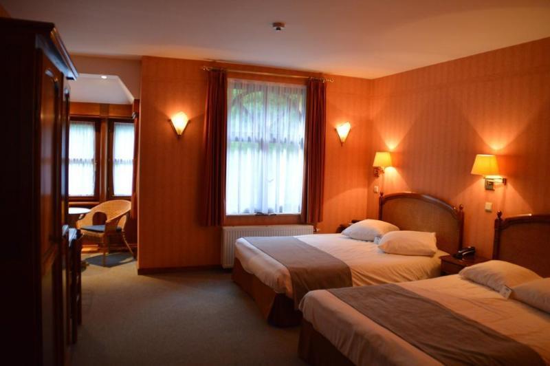 Hotel Du Roy Bouillon Exterior foto